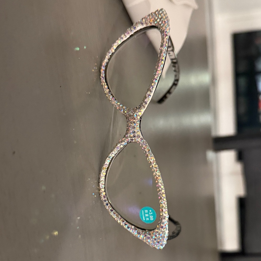 Dazzling Rhinestone Cat-Eye Glasses